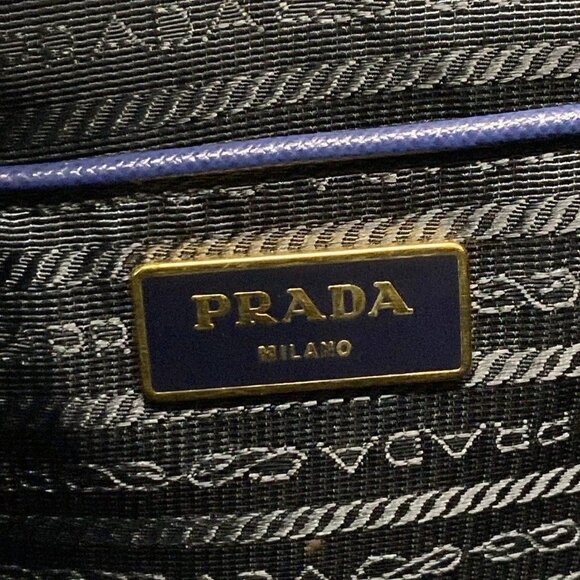 Auth PRADA Galleria Large Bag (Women's) Blue Saffiano Lux (Leather) Tote Bag - Picture 15 of 15